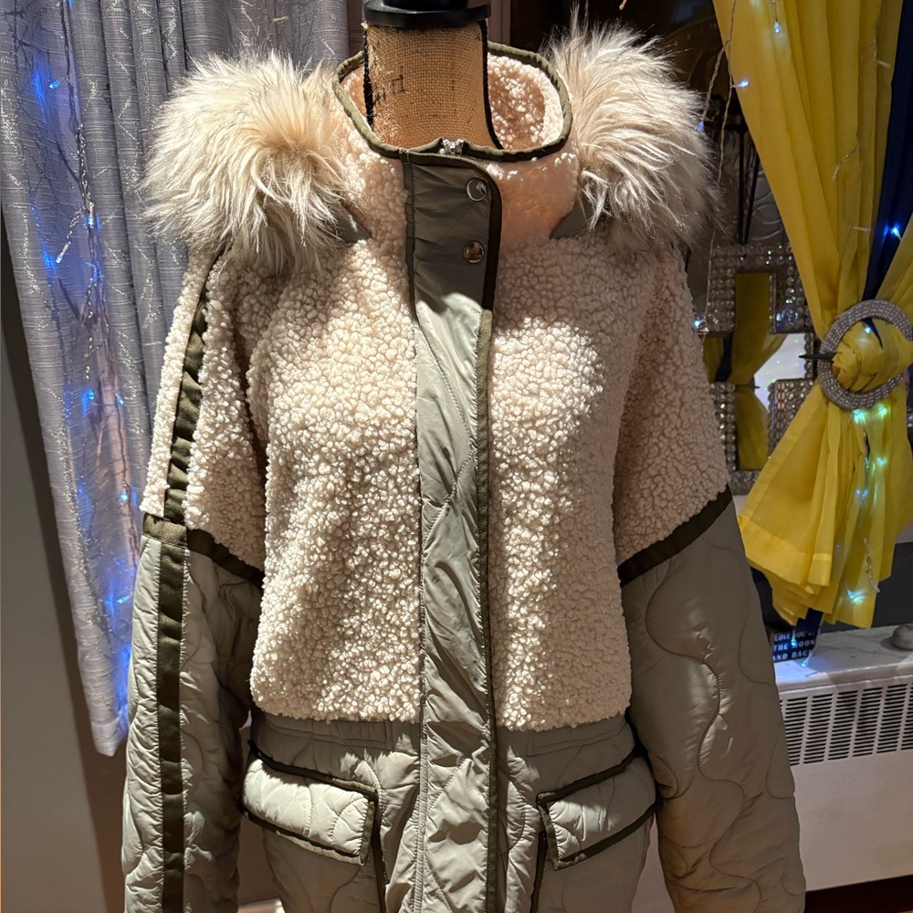 River Island Beige and Olive Puffer Jacket